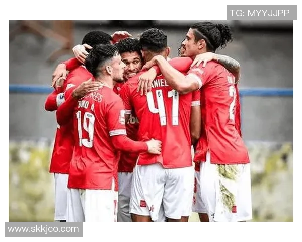 葡超圣克拉拉迎战沙维什双方争夺关键三分的精彩对决